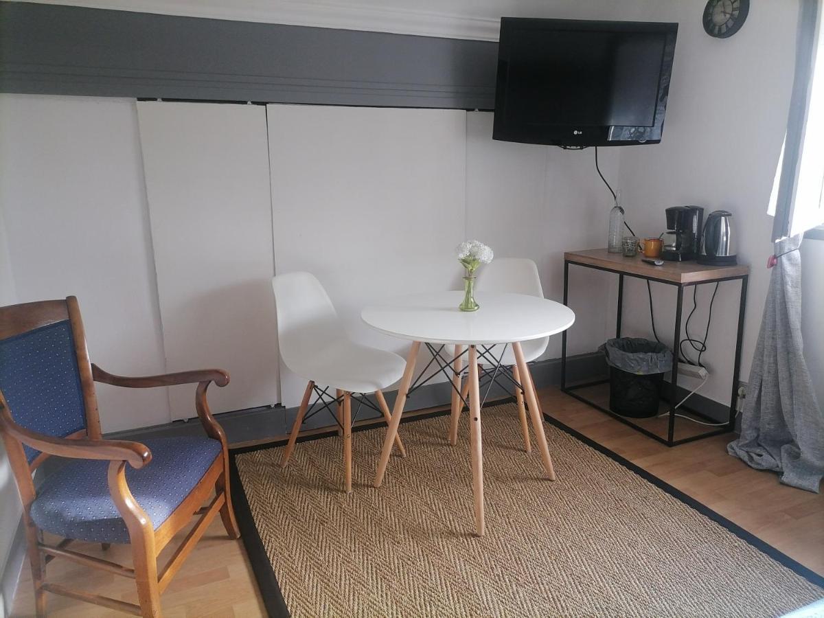Chez Sophie Et Thibault Hotel Sceaux-du-Gatinais Eksteriør billede